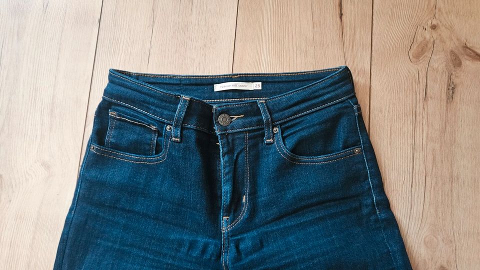 LEVIS 721 High Rise Skinny Jeans blau Gr. W 25 / L 32 in Argenthal