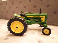 John Deere 620 als "John Deere Licensed Product“ gekennzeichnet Rheinland-Pfalz - Emmelshausen Vorschau