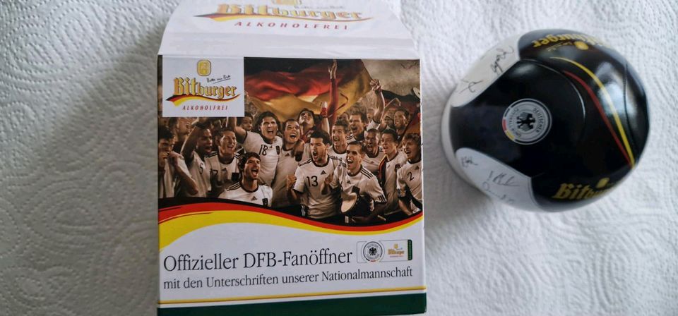 Flaschenöffner Fußball DFB Fanöffner push up in Bergkamen