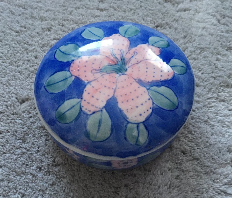 Keramik Schmuckdose Blume Kindergeburtstag Weihnachtsgeschenk in Hausen (Wied)