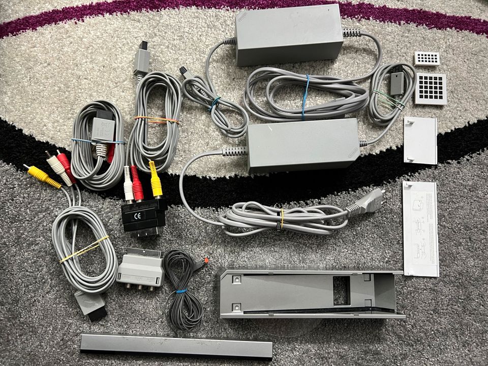 Wii Zubehör, Kabel etc. in Memmingen