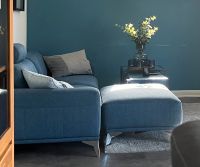 3 Sitzer-Sofa plus Couchhocker von Guido-Maria Kretschmer in blau Niedersachsen - Varel Vorschau