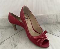 Caprice Pumps rot Gr. 37,5 Nordrhein-Westfalen - Neunkirchen Siegerland Vorschau