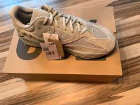 Adidas Yeezy 700 "Salt" EG7487 in US 11,5 / 46 Bayern - Simbach Vorschau