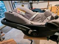 Maxi Cosi Babyschale Autositz unfallfrei Hessen - Bad Schwalbach Vorschau