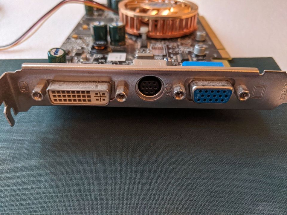 Grafikkarte ATI RADEON X600 PRO 256 MB in Hamburg