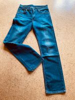 Levi’s 752 Größe 30/32 Düsseldorf - Bilk Vorschau