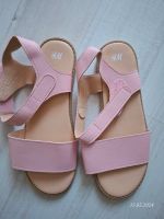 Sandalen h&m neu rosa Mädchen Größe 34 Klettverschluss Nordrhein-Westfalen - Altenbeken Vorschau