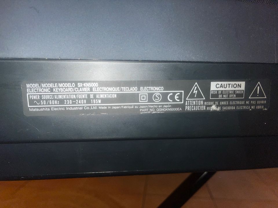 Keyboard Technics SX-KN 5000 sehr guter Zustand in Weil im Schönbuch