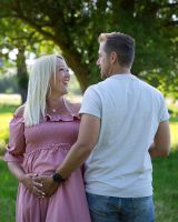 Babybauch Fotoshooting Familie Fotograf Niedersachsen - Seelze Vorschau