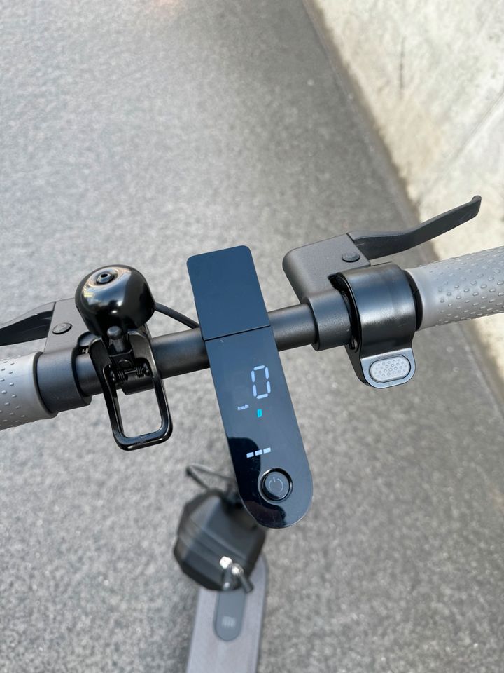 Xiaomi Mi 1S Elektroroller StVO✅ / Electric Scooter, Roller in Berlin