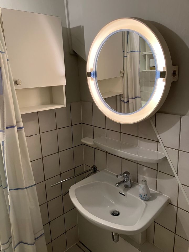 Möblierte 3-Raumwohnung Apartment Radebeul-Ost 10 min in Dresden in Dresden