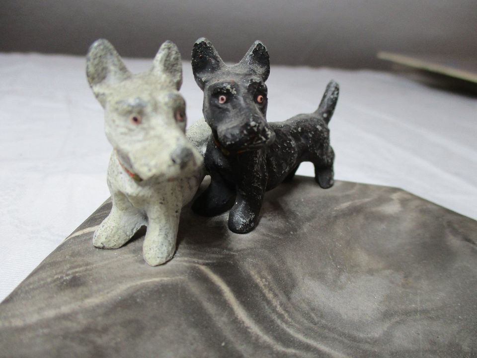 Scottish Terrier Hundefigur Schale/Aschenbecher Marmor+Metallguss in Saarbrücken