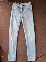 Jeans Gr. 128 Nordrhein-Westfalen - Gladbeck Vorschau