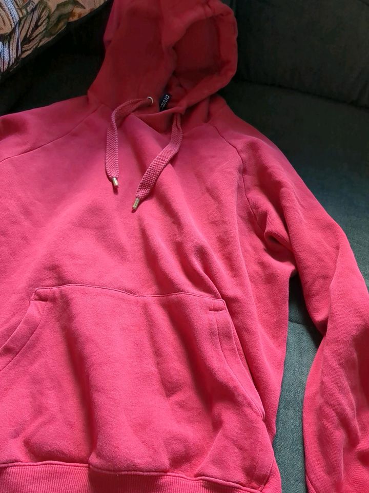 Roter Hoody S in Leipzig