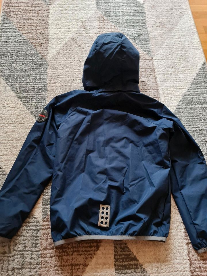 Lego Wear Tec Jungen Regenjacke 122 wie neu in Nürnberg (Mittelfr) -  Gebersdorf | eBay Kleinanzeigen ist jetzt Kleinanzeigen