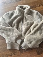 Super kuschelige Jacke von Only Gr. XS Baden-Württemberg - Laupheim Vorschau