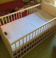 Babybett/ Gitterbett inkl. Ökomatratze, Decken, Kissen, Bettwäsch Leipzig - Connewitz Vorschau