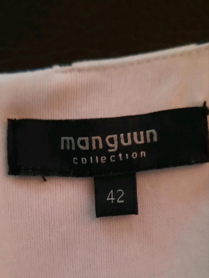 Manguun Kleid in Stuttgart