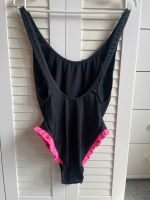 Damen Badeanzug schwarz Rüsche pink Größe 38 Beachlife Schwimmen Niedersachsen - Bassum Vorschau