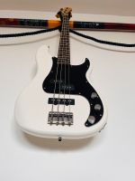 Squier 4-Saiter Precision Bass Gitarre Kreis Pinneberg - Wedel Vorschau