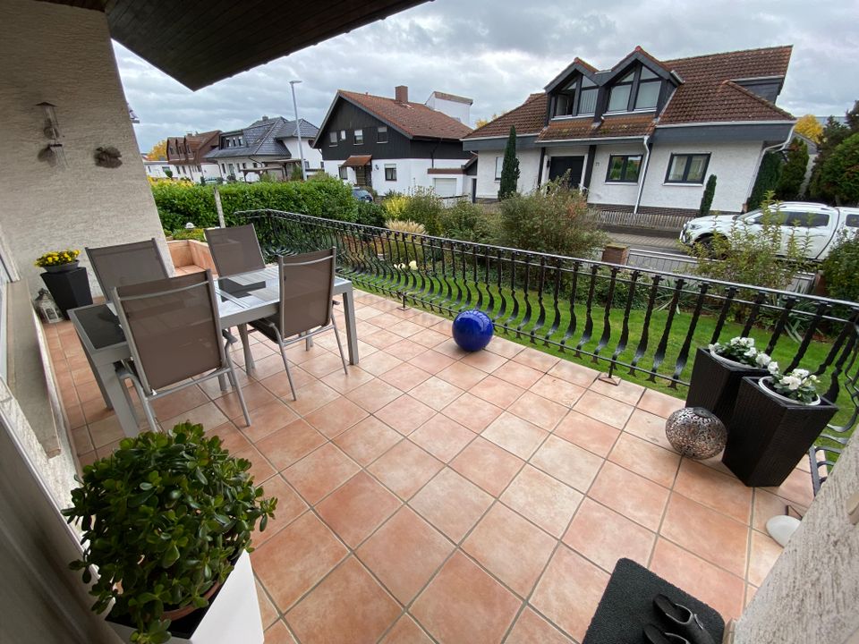 Freistehendes gepflegtes Einfamilienhaus mit zwei Wohnungen provisionsfrei von Privat zu verkaufen in Gernsheim 