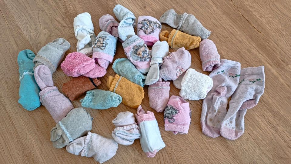 Babysocken 1. Lebensjahr in Gremersdorf