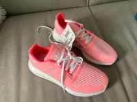 Adidas Swift run Schuhe gr 40 pink Neu mit Etikett Köln - Köln Merheim Vorschau