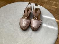 Damen Sommerschuhe Marke Rieker Größe 39 Pailletten Farbe rosa Düsseldorf - Benrath Vorschau
