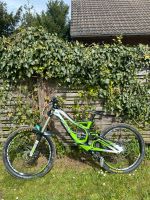 Specialized Demo 8/ Downhill Fahrrad 26 Zoll,Rahmengröße M Nordrhein-Westfalen - Neuss Vorschau