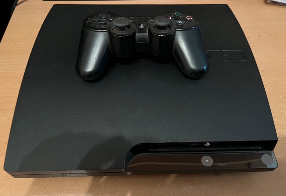 PlayStation 3 mit 1 Controller in Emden