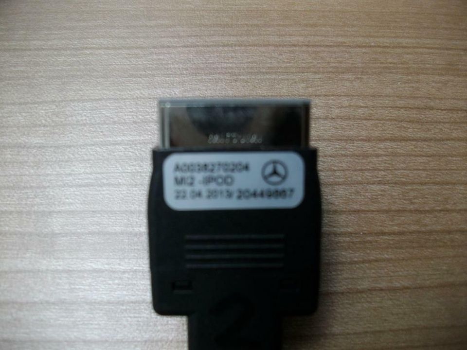 Mercedes Media Interface Kabel MI2  IPOD 204 498 67, A 0038270204 in Neuenkirchen