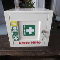 Vintage ERSTE HILFE Kasten Nordrhein-Westfalen - Bad Honnef Vorschau