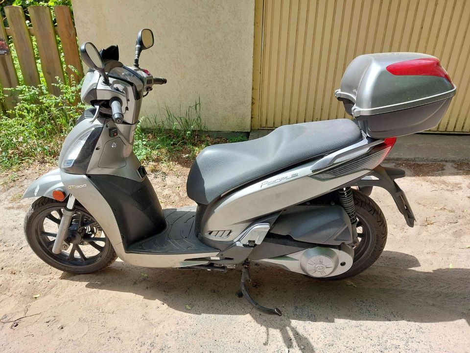 Kymco People GT 300i mit ABS in Potsdam