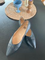 RIANI Leder Ballerina Flats 41- 41.5 Neu Nordrhein-Westfalen - Kreuzau Vorschau