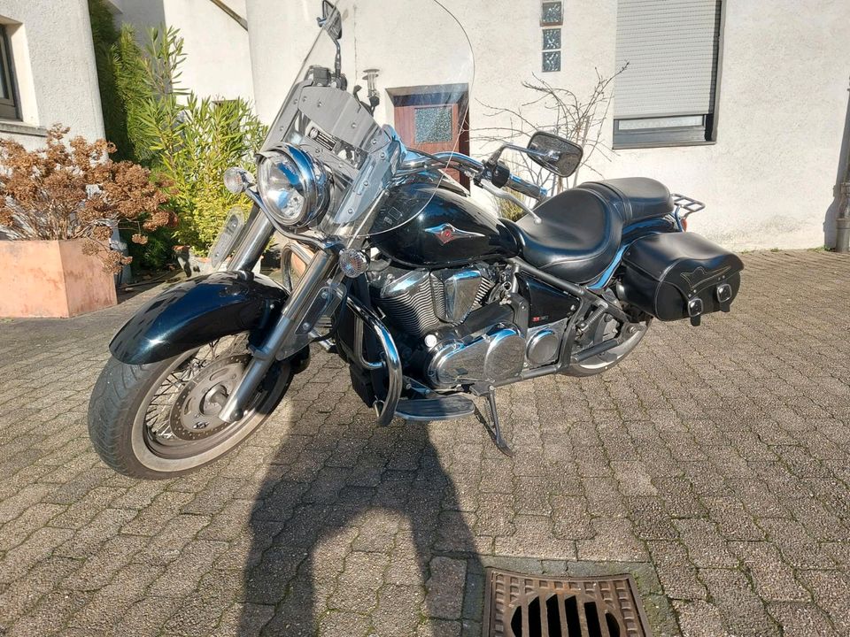 Kawasaki VN 900 Classic in Oberhausen