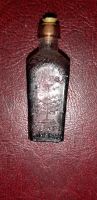 Antike Parfüm Flasche Fläschchen Bodenfund 5,5cm Lila Glas Niedersachsen - Celle Vorschau