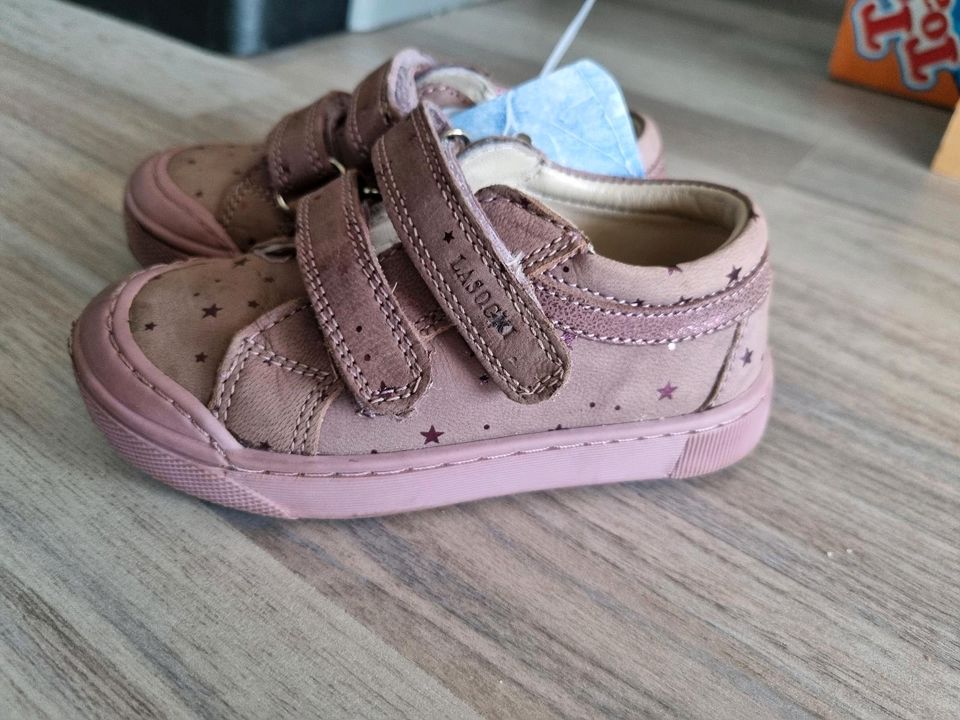 Halbschuhe Mädchen lila Flieder Sterne Lasocki 22 in Eibau-Walddorf