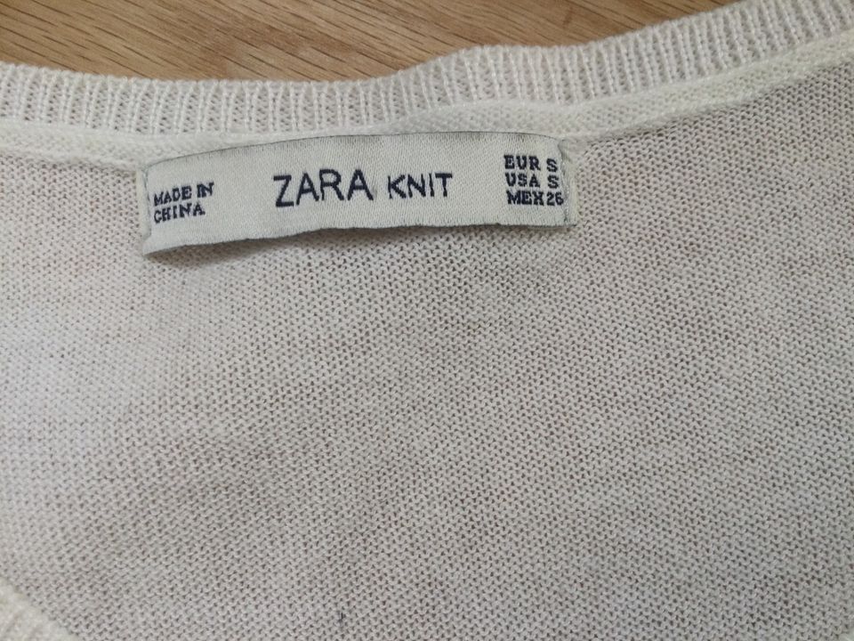 Zara T-Shirt Gr. S weiß/ beige Top ZUSTAND-Versand 2€ in Allensbach