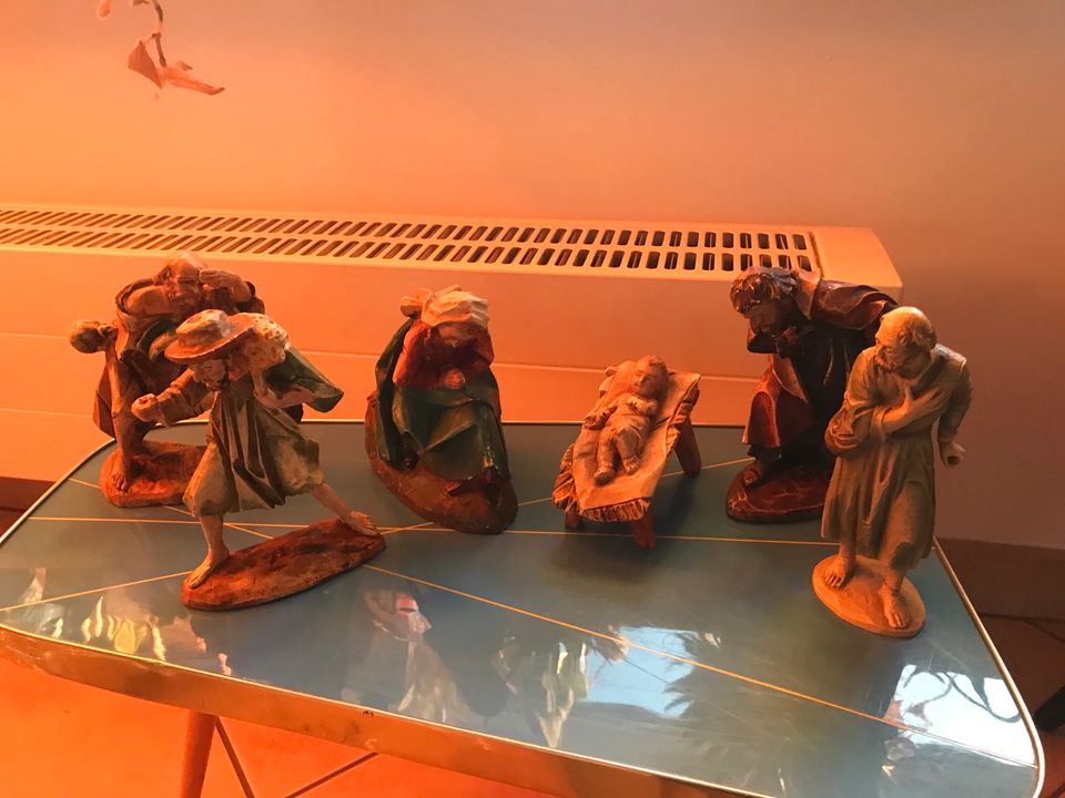 Krippenfiguren Jesukind Maria Krippenstall Schäfer Dachbodenfund in Werneck