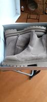 NEU Stiefeletten beige Größe 42 München - Moosach Vorschau