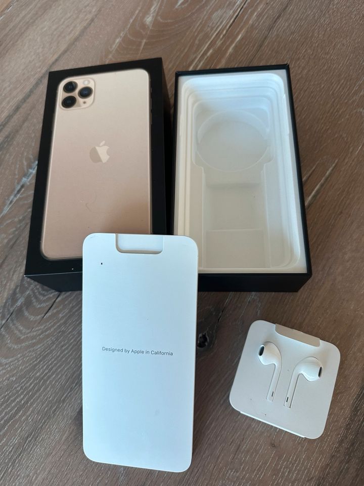 IPhone 11 Pro Max 256 GB in Woltersdorf