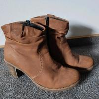 braune Stiefeletten Gr. 39 v. Rieker Niedersachsen - Jade Vorschau