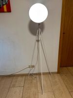 Stehlampe Stehleuchte von Tchibo E27 max. 40 Watt Niedersachsen - Göttingen Vorschau