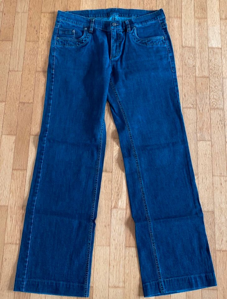 Bogner Jeans Gr. 84 long 42 L lang blau EGÜ LTS Hose in Ottobrunn