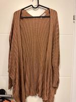 Mango Damen Strickjacke Gr. M braun NEU Sachsen-Anhalt - Magdeburg Vorschau