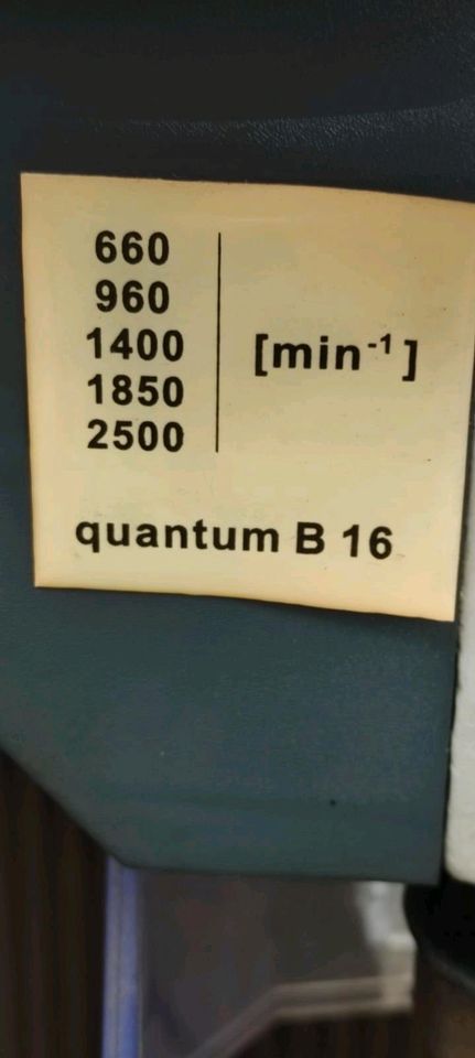 Krenn Maschinen Tischbohrmaschine von Quantum B 16 in Neuss