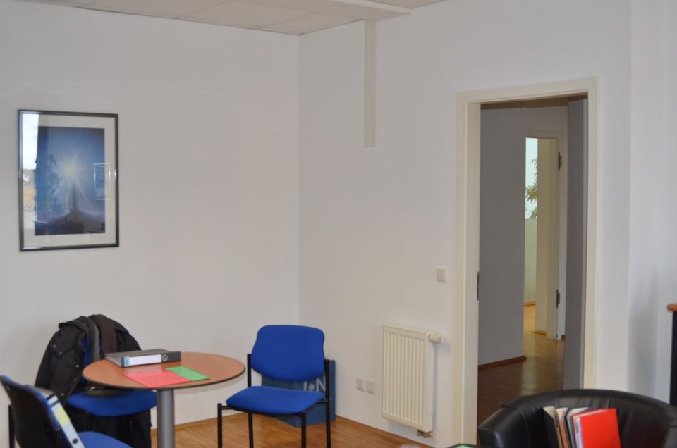 Büro/Praxiseinheit mit 154m² im Herzen Rheinbach´s in Rheinbach