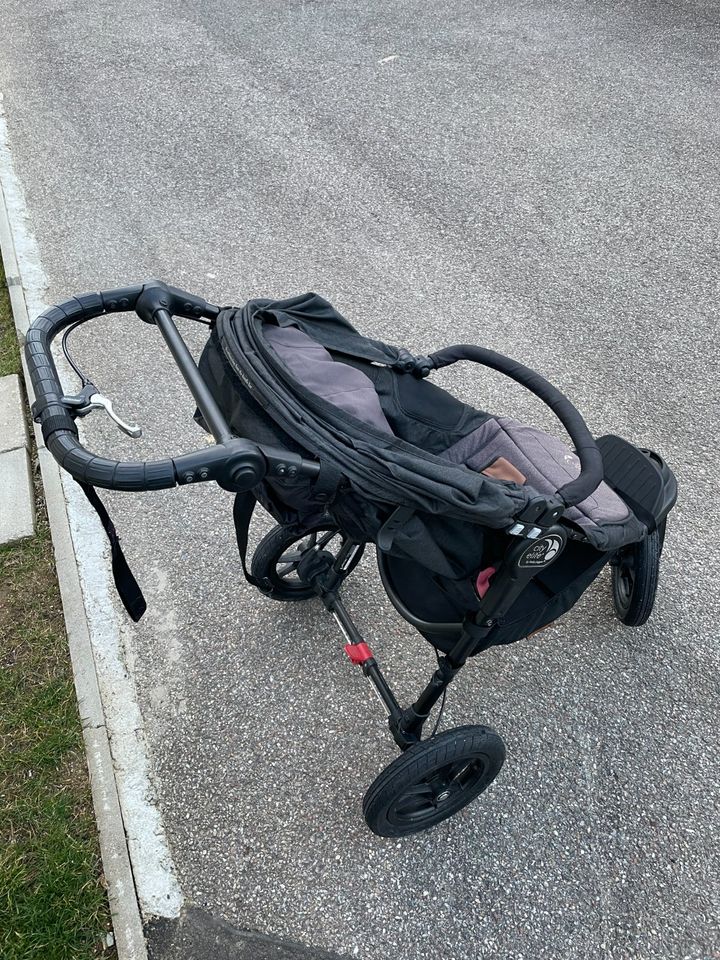 Baby Jogger City Elite 10Th Anniversary Buggy Kinderwagen in Herrenberg