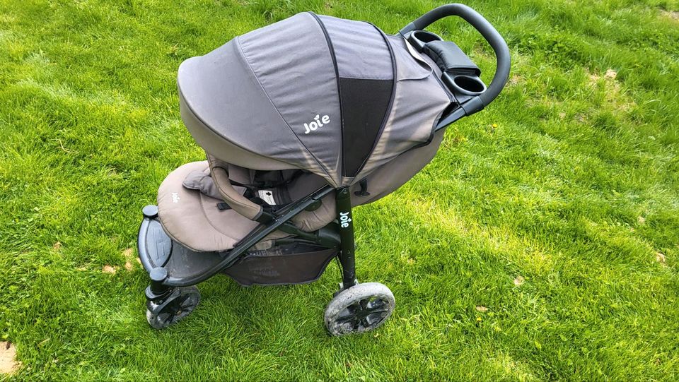 Buggy Kinderwagen Joie anthrazit in Bad Kösen